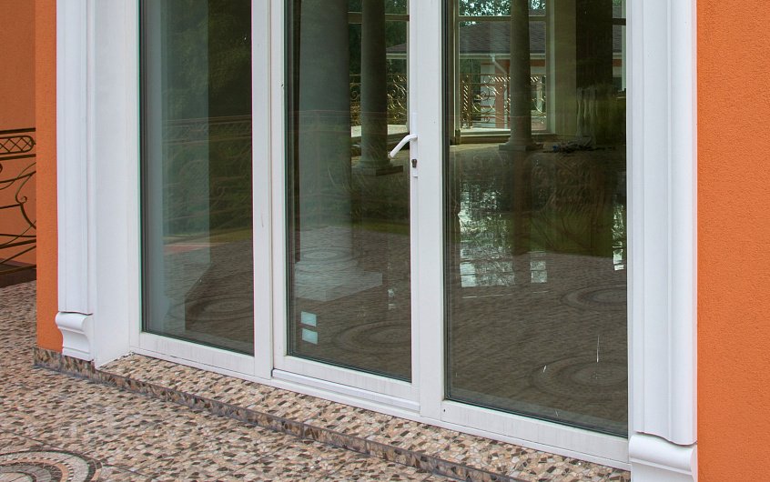 Входные пластиковые двери, г. Москва