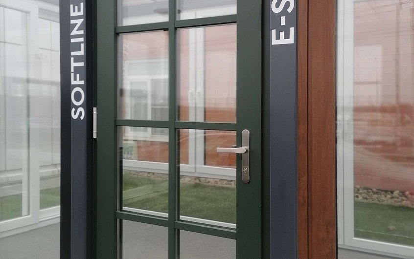 Межкомнатная (офисная) дверь